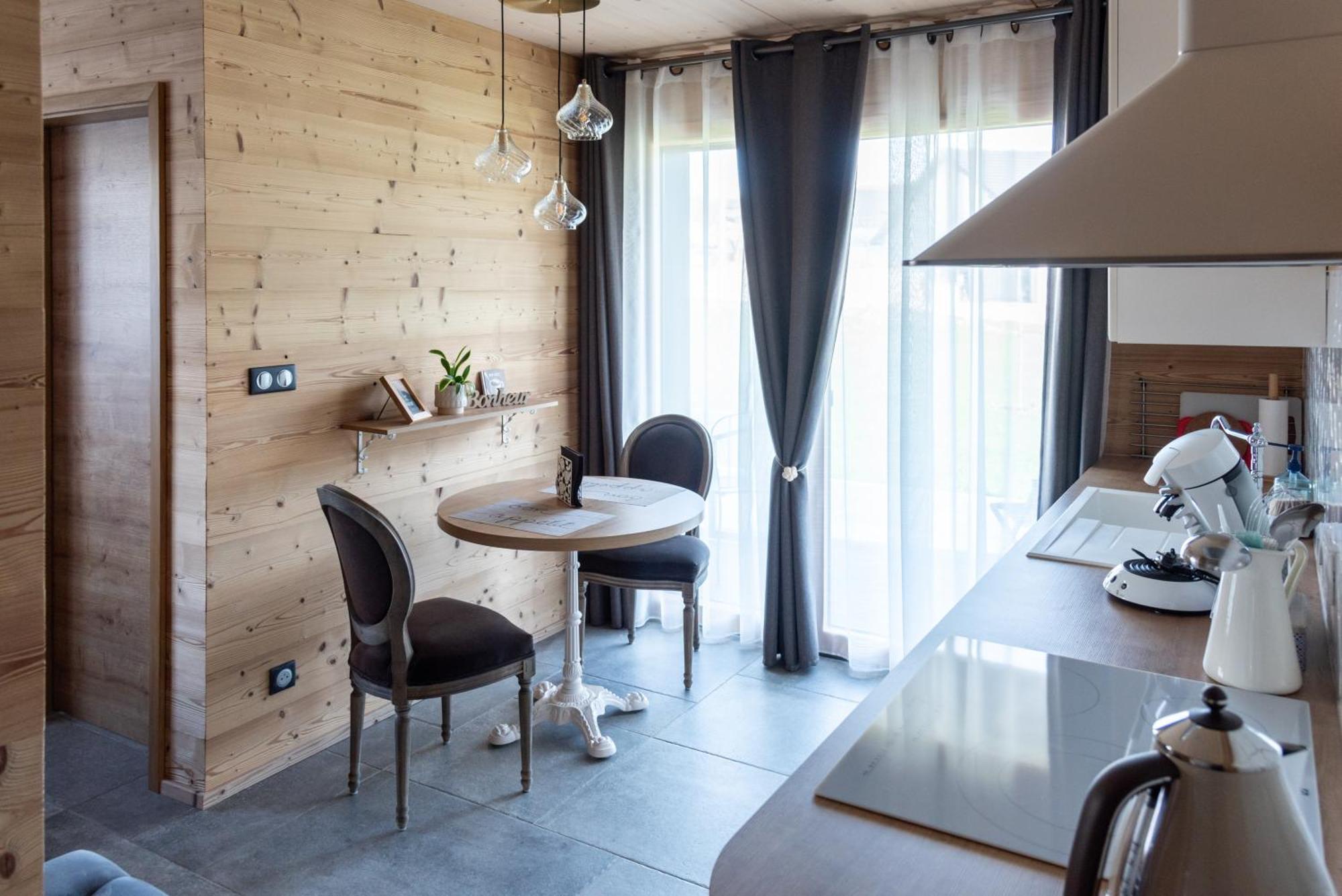 Boutique - Notre Apartment Les Fourgs